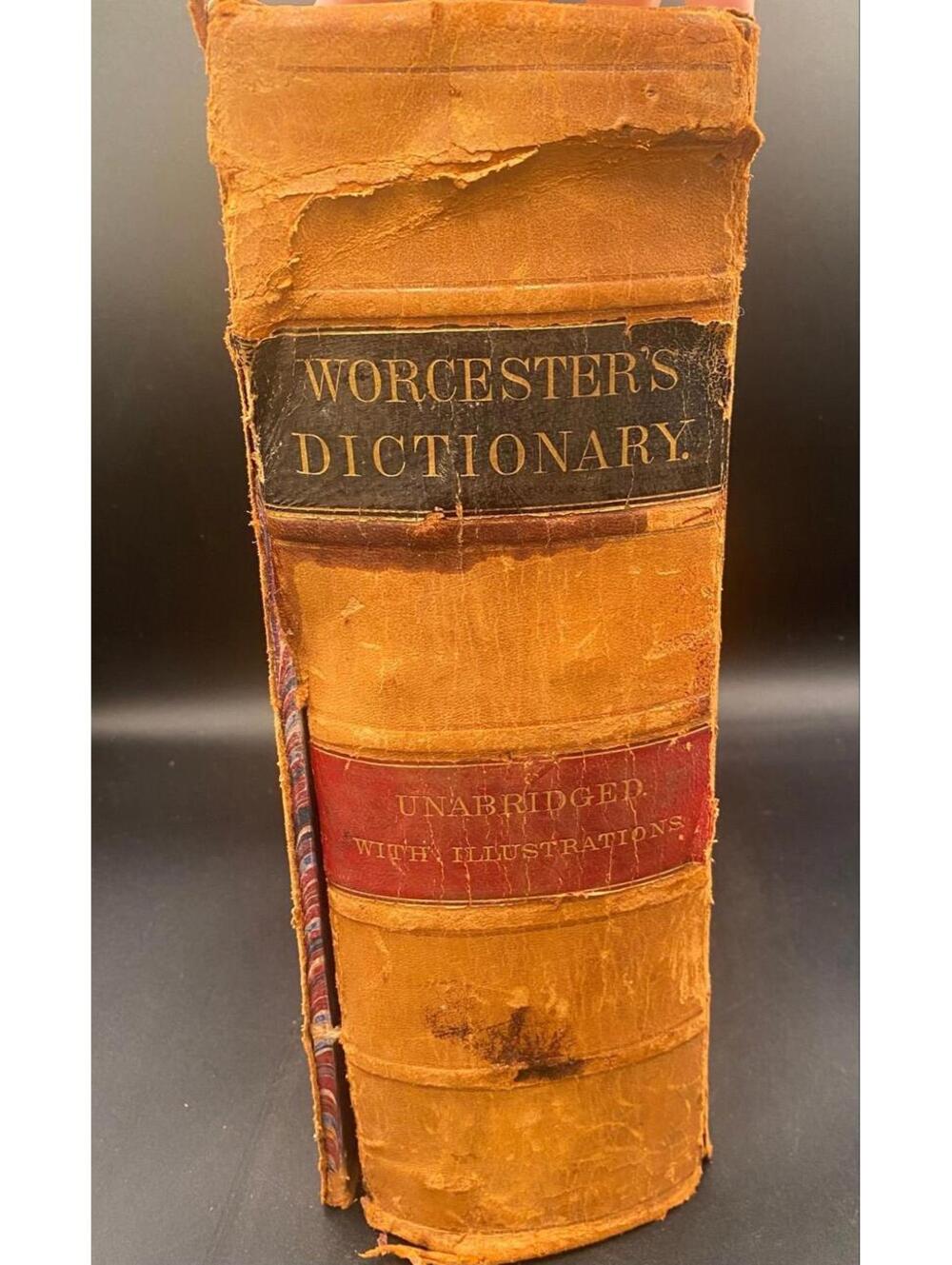 779 - 1879 Worcester’s Unabridged Quarto Pictorial Dictionary Lippincott Leather